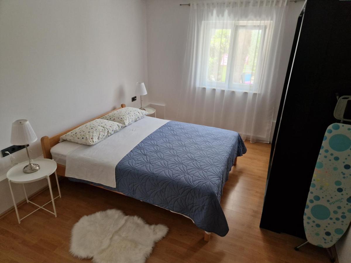 Apartman Jurjevic Krk Town Bagian luar foto
