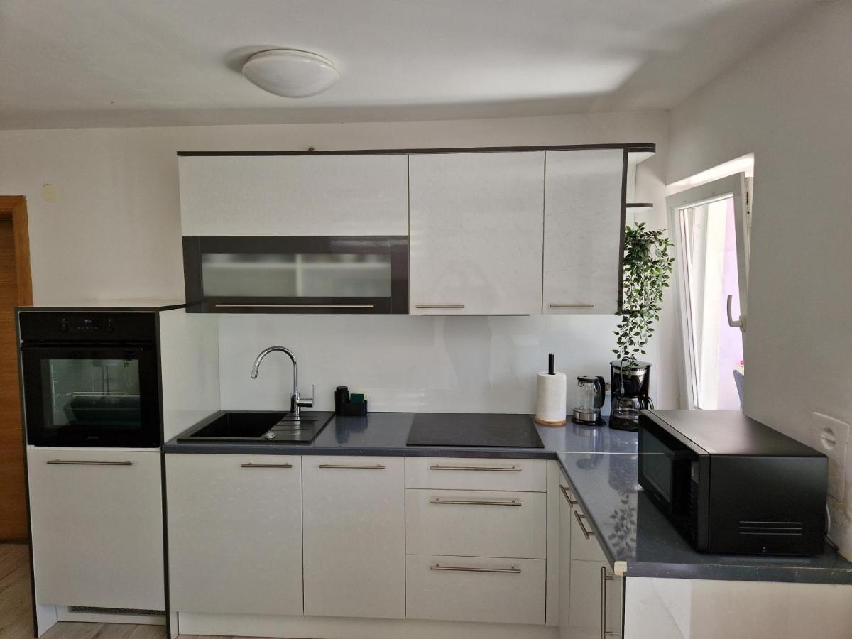 Apartman Jurjevic Krk Town Bagian luar foto