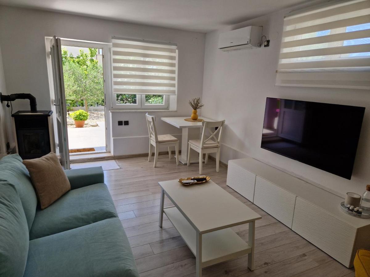 Apartman Jurjevic Krk Town Bagian luar foto